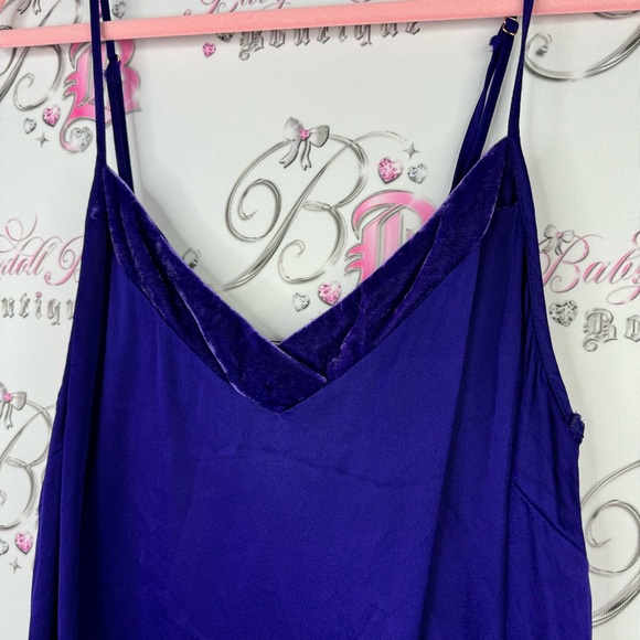 Floreat loved by Anthropologie tank top royal purple velvet velour detail neck - Picture 3 of 8